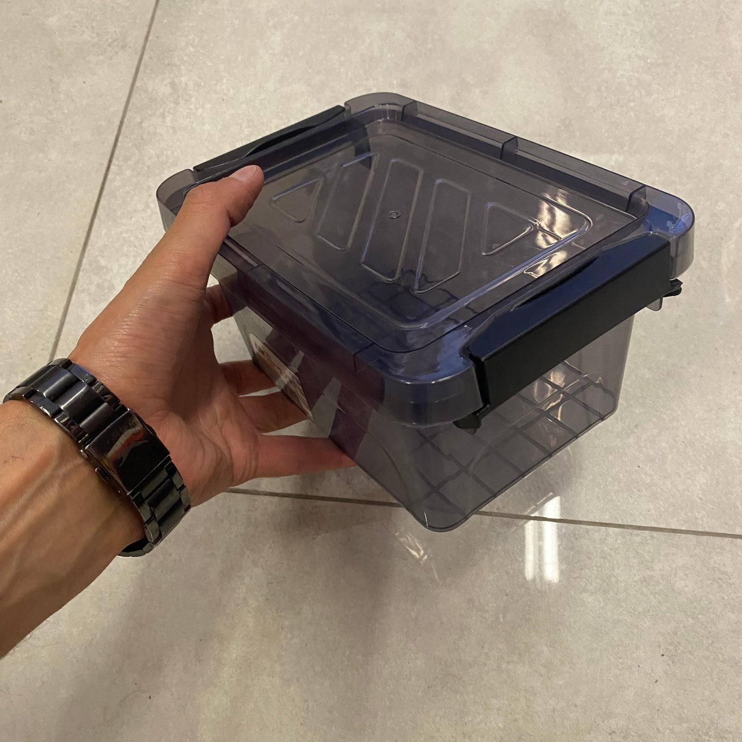 Epl. KUTI PLASTIKE 1.75L kod: 4303