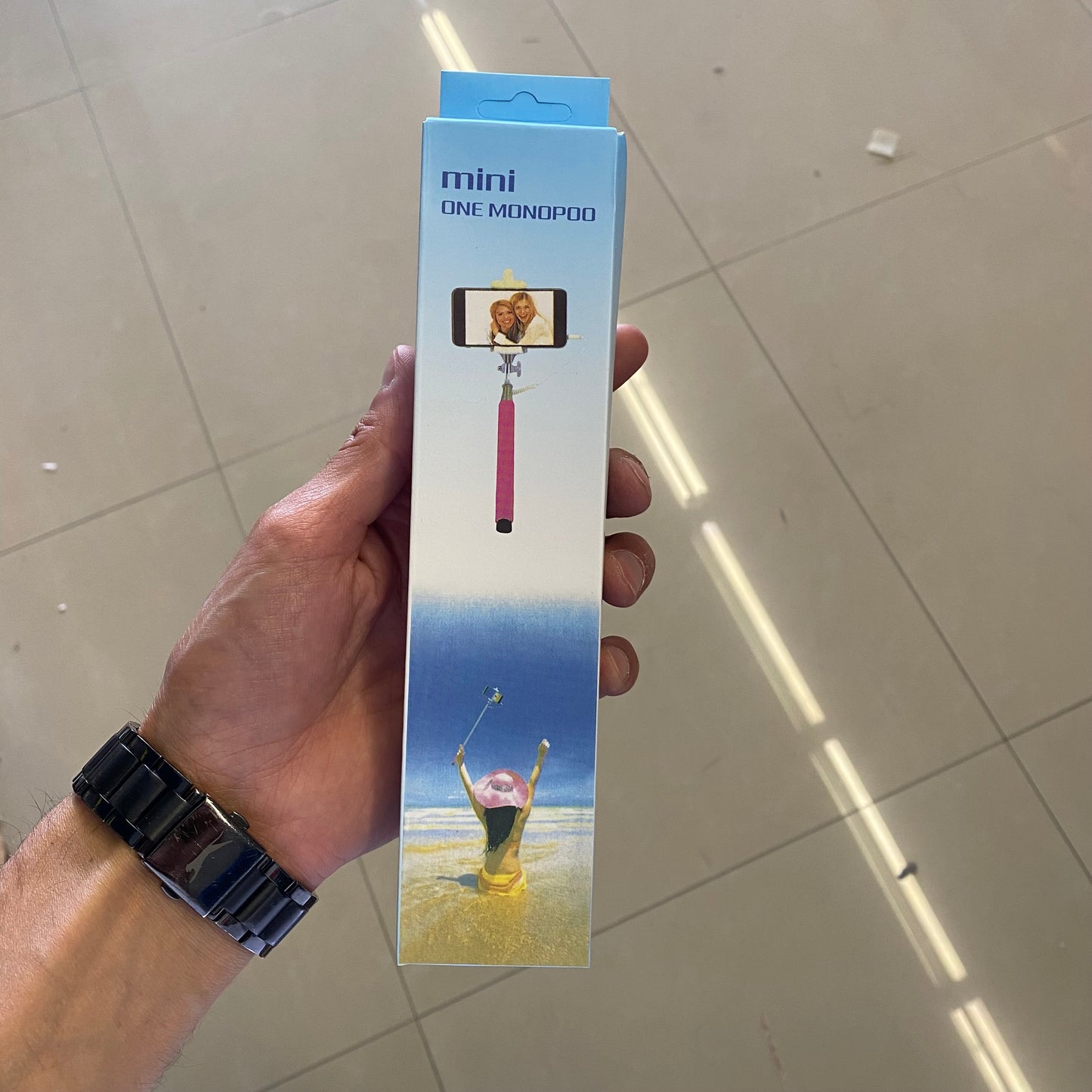 At. SELLFI STICK 810.mm