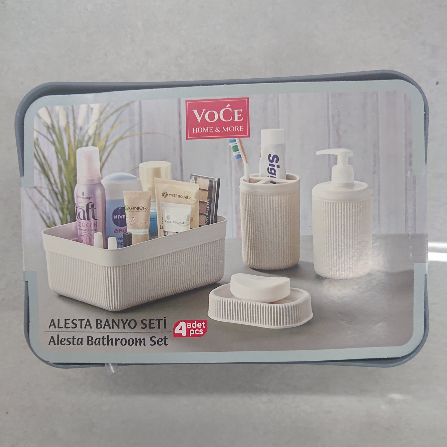 MSHT. Set per banjo 4/1 SAPUN DHE BRUSH TE THEMBEVE 4/1. VOĆE VC133