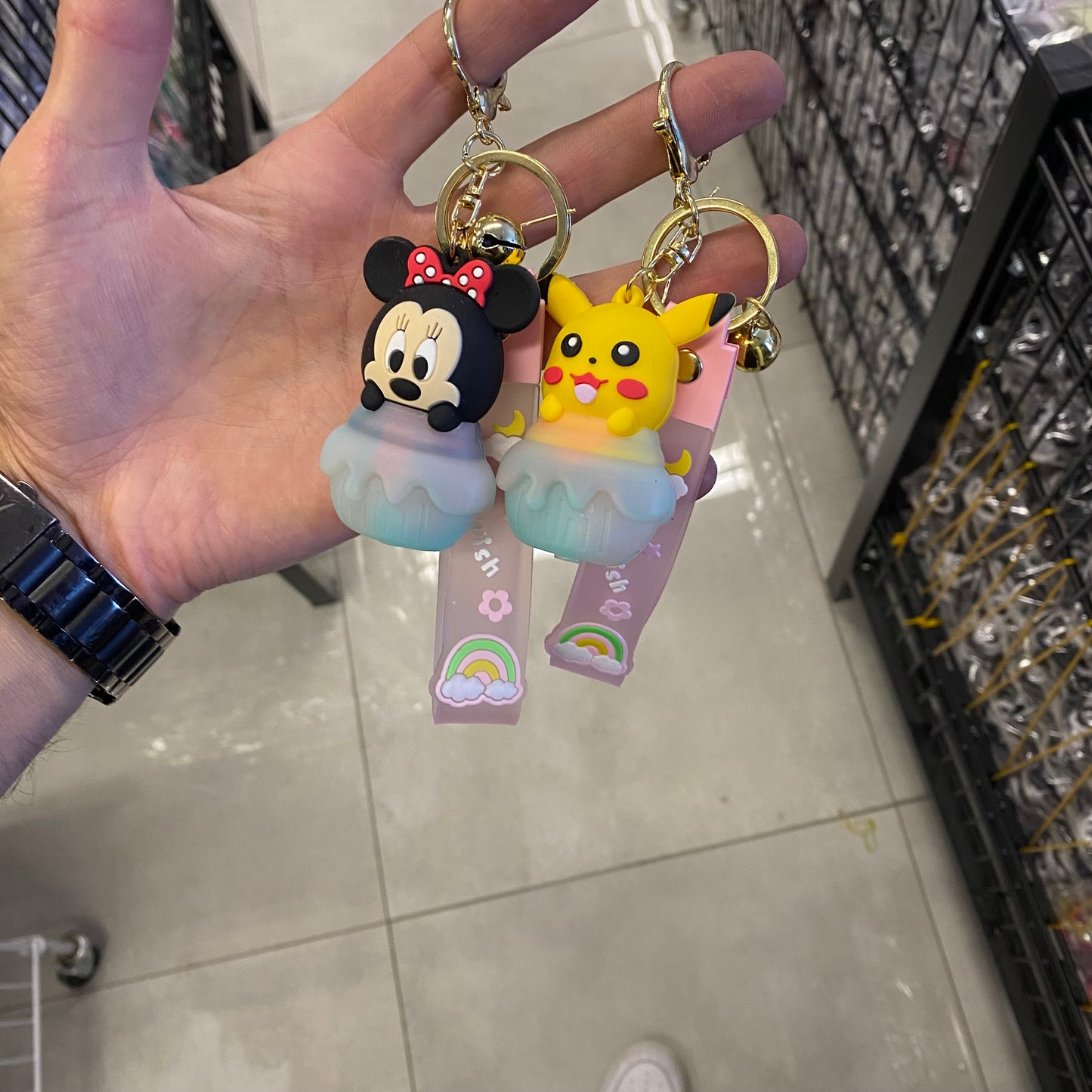 VARRSE QELSAVE ME FIGURA TE NDRYSHME