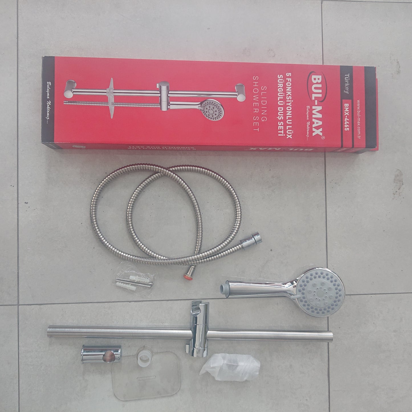 TSH. TUSH DHE MBAJTES MURI PER TUSH. BMX4465