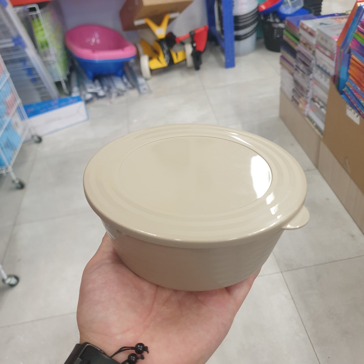 Epl. ENE PLASTIKE ME KAPAK 750ml 1/1 UR3430