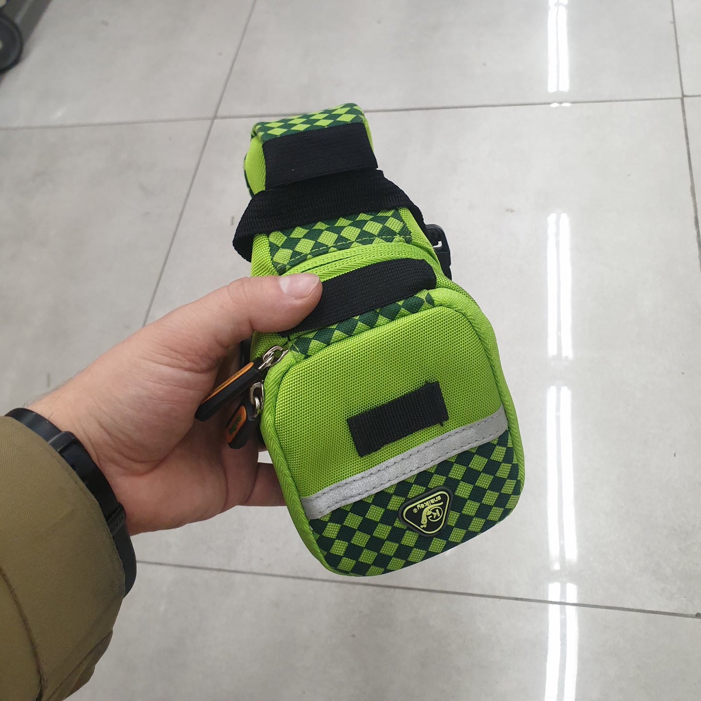 A. KULET PER BICIKLET (110) 320-4