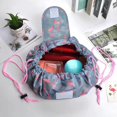 KO. NESESER KOZMETIKE  (120) 975-4